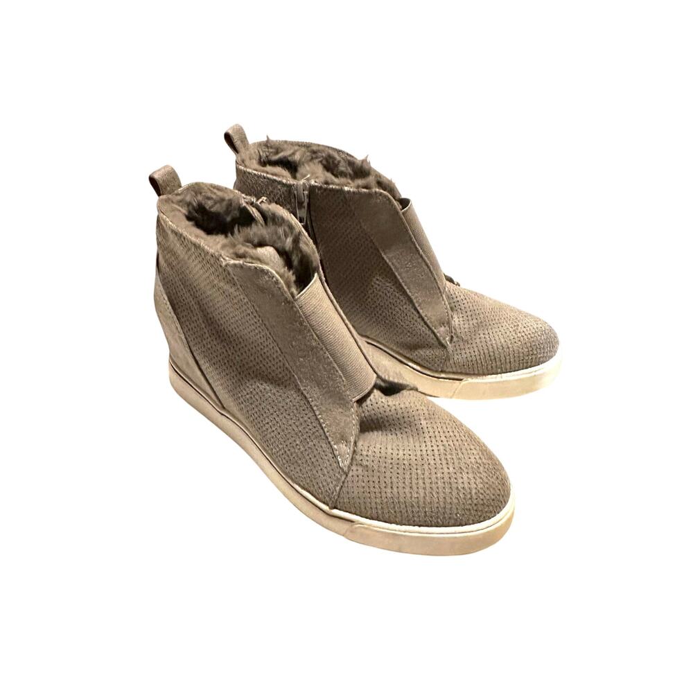 Taylor Gray Faux Fur Lined Sneaker Wedge Booties Women's 8